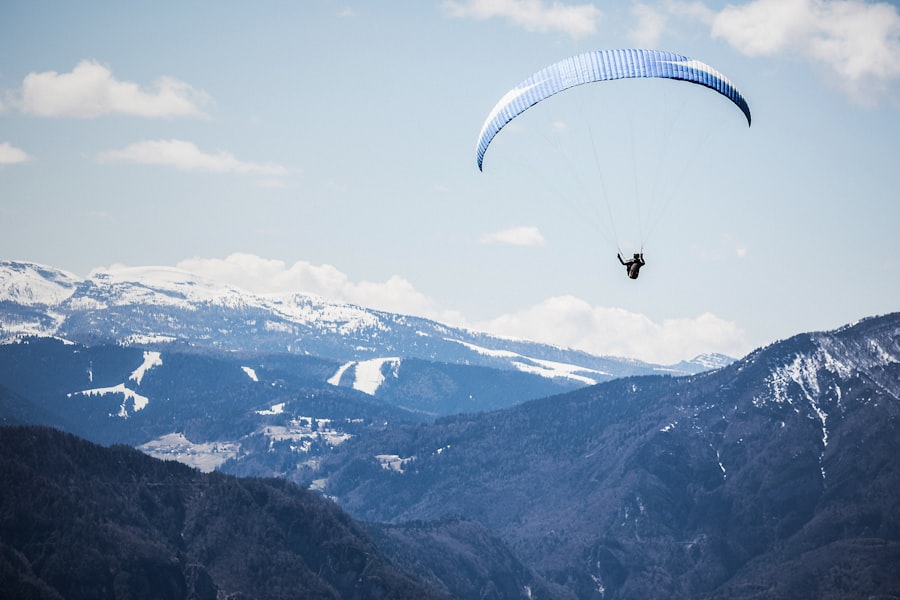 Ekstremalne sporty powietrzne: adrenalina w chmurach